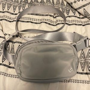🤍 Lululemon Everywhere Belt Bag 🤍